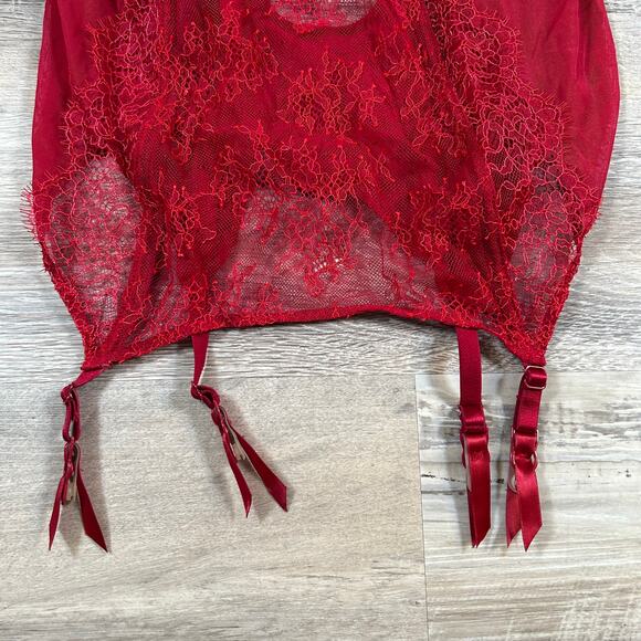 Vintage Y2K Victoria’s Secret Red Lace Bustier Corset - 36D - Picture 3 of 6